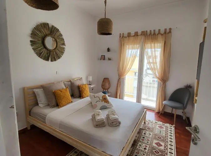 Viva La Veranda Apartment In Central Athens